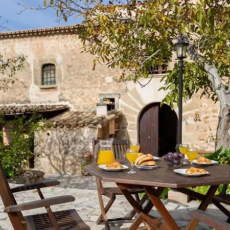 Ferienhaus Tolle In Wunderschoener Landschaft By Interhome *