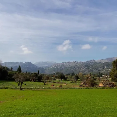 別荘 Tolle In Wunderschoener Landschaft By Interhome ポレンサ